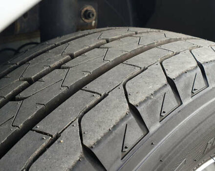 Білий Рено Мастєр, об'ємом двигуна 2.3 л та пробігом 168 тис. км за 17800 $, фото 1 на Automoto.ua