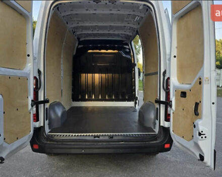 Білий Рено Мастєр, об'ємом двигуна 2.3 л та пробігом 187 тис. км за 17800 $, фото 25 на Automoto.ua