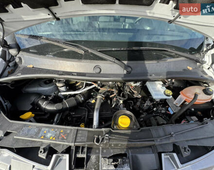 Білий Рено Мастєр, об'ємом двигуна 2.3 л та пробігом 240 тис. км за 18900 $, фото 18 на Automoto.ua