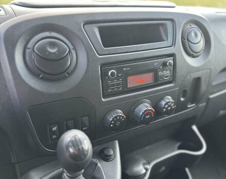 Білий Рено Мастєр, об'ємом двигуна 2.3 л та пробігом 157 тис. км за 19400 $, фото 16 на Automoto.ua