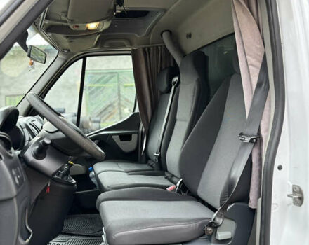 Білий Рено Мастєр, об'ємом двигуна 2.3 л та пробігом 490 тис. км за 14499 $, фото 16 на Automoto.ua