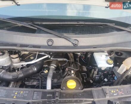 Белый Рено Мастер, объемом двигателя 2.3 л и пробегом 293 тыс. км за 14500 $, фото 28 на Automoto.ua