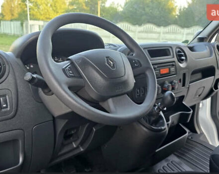 Білий Рено Мастєр, об'ємом двигуна 2.3 л та пробігом 187 тис. км за 17800 $, фото 9 на Automoto.ua