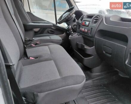 Белый Рено Мастер, объемом двигателя 2.3 л и пробегом 523 тыс. км за 14200 $, фото 16 на Automoto.ua