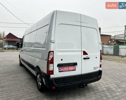 Белый Рено Мастер, объемом двигателя 2.3 л и пробегом 195 тыс. км за 17400 $, фото 3 на Automoto.ua