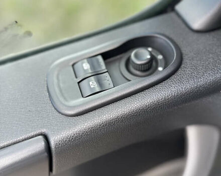 Білий Рено Мастєр, об'ємом двигуна 2.3 л та пробігом 157 тис. км за 19400 $, фото 18 на Automoto.ua