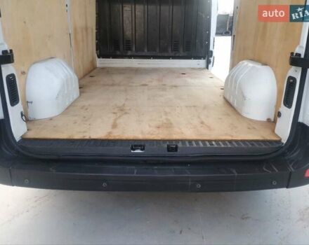 Белый Рено Мастер, объемом двигателя 2.3 л и пробегом 293 тыс. км за 14500 $, фото 22 на Automoto.ua