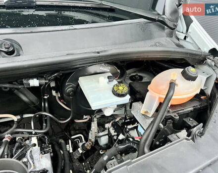 Белый Рено Мастер, объемом двигателя 2.3 л и пробегом 195 тыс. км за 17400 $, фото 35 на Automoto.ua