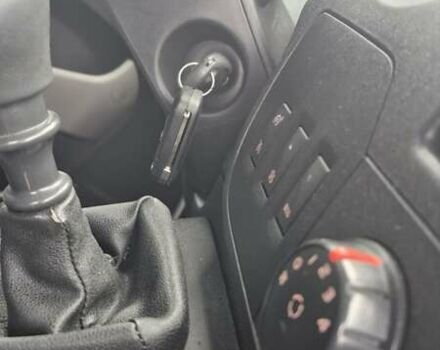 Белый Рено Мастер, объемом двигателя 0 л и пробегом 263 тыс. км за 15500 $, фото 14 на Automoto.ua