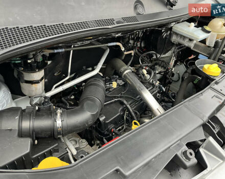 Белый Рено Мастер, объемом двигателя 2.3 л и пробегом 280 тыс. км за 15300 $, фото 38 на Automoto.ua