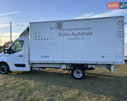 Белый Рено Мастер, объемом двигателя 2.3 л и пробегом 170 тыс. км за 17850 $, фото 12 на Automoto.ua