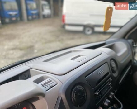 Белый Рено Мастер, объемом двигателя 2.3 л и пробегом 198 тыс. км за 18800 $, фото 45 на Automoto.ua