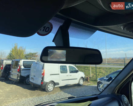 Білий Рено Мастєр, об'ємом двигуна 2.3 л та пробігом 196 тис. км за 16900 $, фото 31 на Automoto.ua