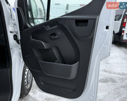 Білий Рено Мастєр, об'ємом двигуна 2.3 л та пробігом 212 тис. км за 15800 $, фото 16 на Automoto.ua