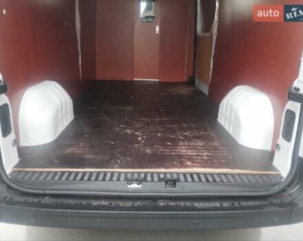 Білий Рено Мастєр, об'ємом двигуна 2.3 л та пробігом 121 тис. км за 17900 $, фото 24 на Automoto.ua