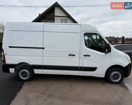 Белый Рено Мастер, объемом двигателя 2.3 л и пробегом 237 тыс. км за 16600 $, фото 6 на Automoto.ua