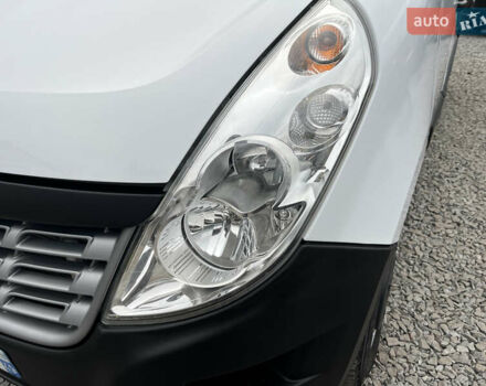 Белый Рено Мастер, объемом двигателя 2.3 л и пробегом 280 тыс. км за 15300 $, фото 53 на Automoto.ua