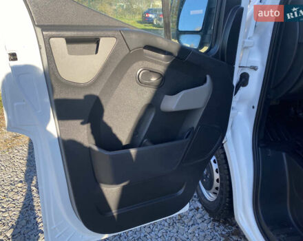 Білий Рено Мастєр, об'ємом двигуна 2.3 л та пробігом 196 тис. км за 16900 $, фото 8 на Automoto.ua