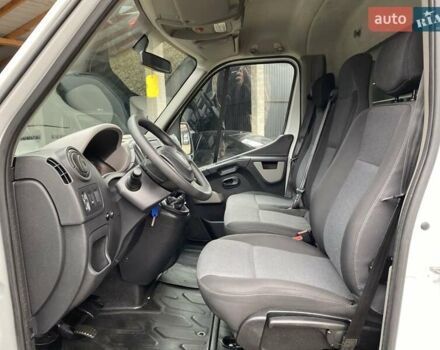 Білий Рено Мастєр, об'ємом двигуна 2.3 л та пробігом 162 тис. км за 18300 $, фото 41 на Automoto.ua