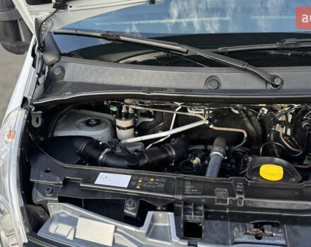 Білий Рено Мастєр, об'ємом двигуна 2.3 л та пробігом 360 тис. км за 17899 $, фото 14 на Automoto.ua