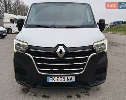 Белый Рено Мастер, объемом двигателя 2.3 л и пробегом 240 тыс. км за 16150 $, фото 1 на Automoto.ua