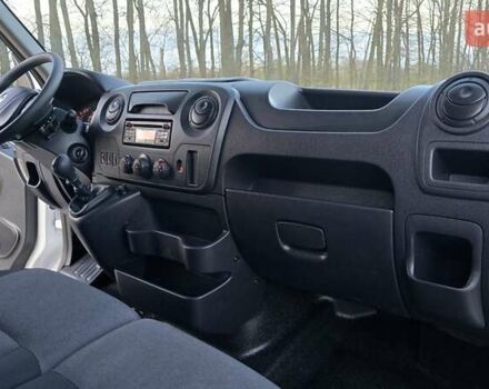 Белый Рено Мастер, объемом двигателя 2.3 л и пробегом 202 тыс. км за 17800 $, фото 25 на Automoto.ua