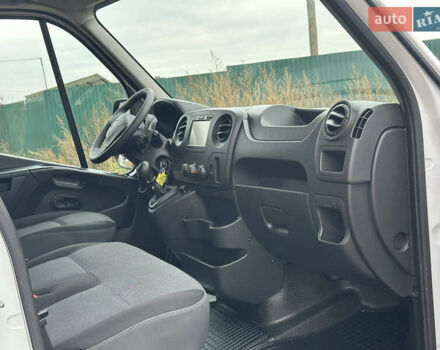 Білий Рено Мастєр, об'ємом двигуна 2.3 л та пробігом 192 тис. км за 16600 $, фото 22 на Automoto.ua