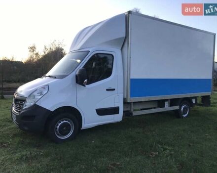 Белый Рено Мастер, объемом двигателя 2.3 л и пробегом 264 тыс. км за 18300 $, фото 2 на Automoto.ua