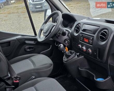 Белый Рено Мастер, объемом двигателя 2.3 л и пробегом 299 тыс. км за 21499 $, фото 29 на Automoto.ua