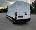 Белый Рено Мастер, объемом двигателя 0 л и пробегом 244 тыс. км за 16900 $, фото 1 на Automoto.ua