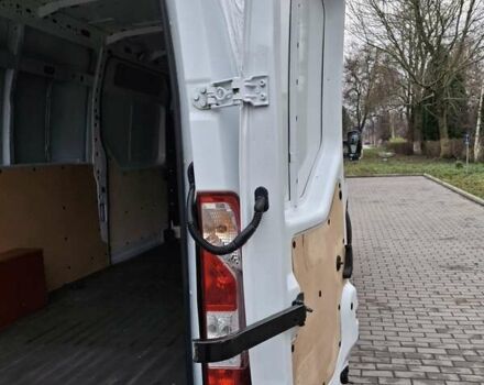 Белый Рено Мастер, объемом двигателя 2.3 л и пробегом 328 тыс. км за 17100 $, фото 32 на Automoto.ua