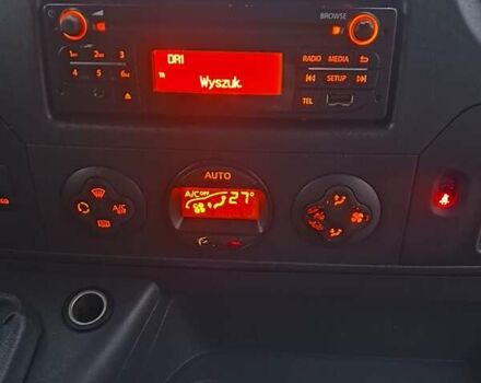 Білий Рено Мастєр, об'ємом двигуна 2.3 л та пробігом 328 тис. км за 17300 $, фото 23 на Automoto.ua