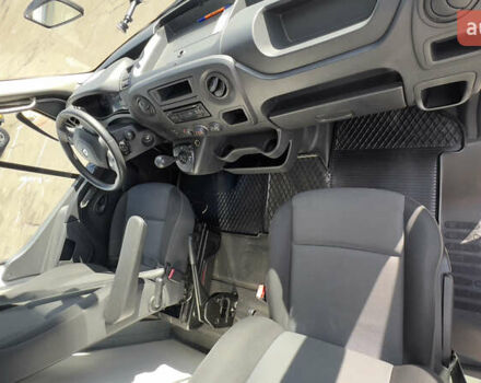 Білий Рено Мастєр, об'ємом двигуна 2.3 л та пробігом 215 тис. км за 13500 $, фото 10 на Automoto.ua