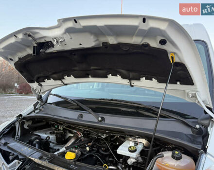 Білий Рено Мастєр, об'ємом двигуна 2.3 л та пробігом 224 тис. км за 19500 $, фото 112 на Automoto.ua