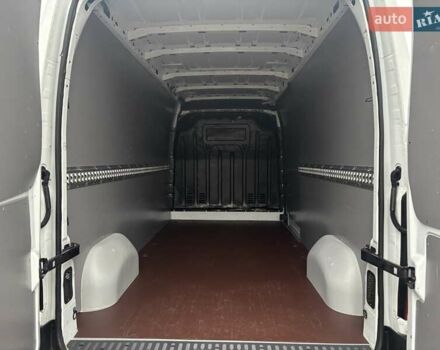 Белый Рено Мастер, объемом двигателя 2.3 л и пробегом 247 тыс. км за 17399 $, фото 16 на Automoto.ua