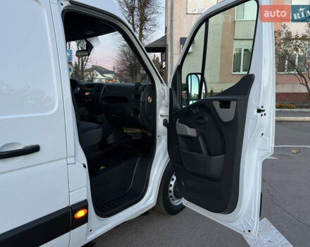 Белый Рено Мастер, объемом двигателя 2.3 л и пробегом 208 тыс. км за 18500 $, фото 44 на Automoto.ua