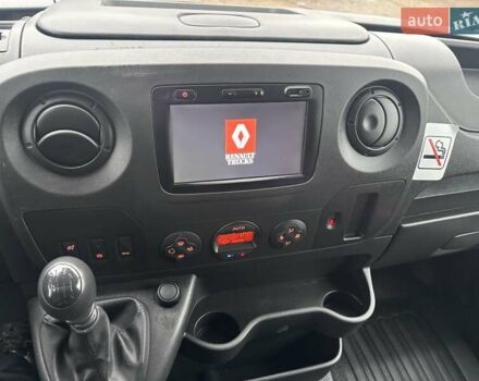 Белый Рено Мастер, объемом двигателя 2.3 л и пробегом 247 тыс. км за 17399 $, фото 17 на Automoto.ua