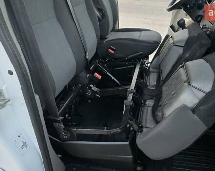 Белый Рено Мастер, объемом двигателя 2.3 л и пробегом 202 тыс. км за 17800 $, фото 29 на Automoto.ua