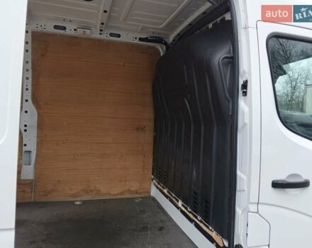 Белый Рено Мастер, объемом двигателя 2.3 л и пробегом 240 тыс. км за 16150 $, фото 11 на Automoto.ua