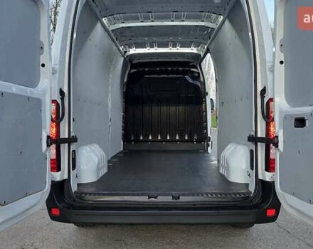 Белый Рено Мастер, объемом двигателя 2.3 л и пробегом 202 тыс. км за 17800 $, фото 35 на Automoto.ua