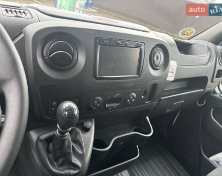 Белый Рено Мастер, объемом двигателя 2.3 л и пробегом 247 тыс. км за 17399 $, фото 13 на Automoto.ua