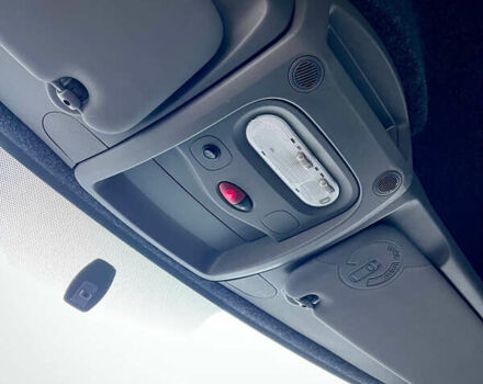 Белый Рено Мастер, объемом двигателя 2.3 л и пробегом 344 тыс. км за 17500 $, фото 31 на Automoto.ua