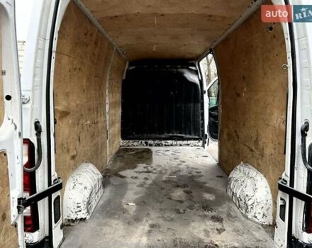 Білий Рено Мастєр, об'ємом двигуна 2.3 л та пробігом 401 тис. км за 17500 $, фото 9 на Automoto.ua