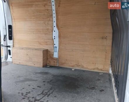 Белый Рено Мастер, объемом двигателя 2.3 л и пробегом 240 тыс. км за 16150 $, фото 10 на Automoto.ua