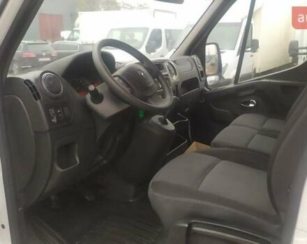 Белый Рено Мастер, объемом двигателя 2.3 л и пробегом 142 тыс. км за 18650 $, фото 11 на Automoto.ua