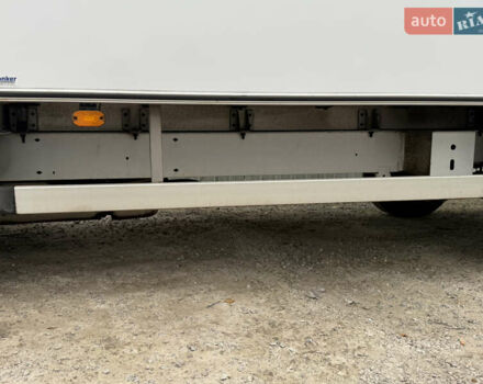 Белый Рено Мастер, объемом двигателя 2.3 л и пробегом 383 тыс. км за 19800 $, фото 6 на Automoto.ua