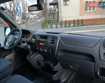 Белый Рено Мастер, объемом двигателя 2.3 л и пробегом 208 тыс. км за 18500 $, фото 50 на Automoto.ua