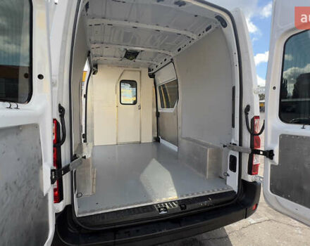 Білий Рено Мастєр, об'ємом двигуна 2.3 л та пробігом 215 тис. км за 13500 $, фото 6 на Automoto.ua