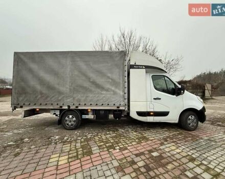 Белый Рено Мастер, объемом двигателя 2.3 л и пробегом 640 тыс. км за 15000 $, фото 6 на Automoto.ua