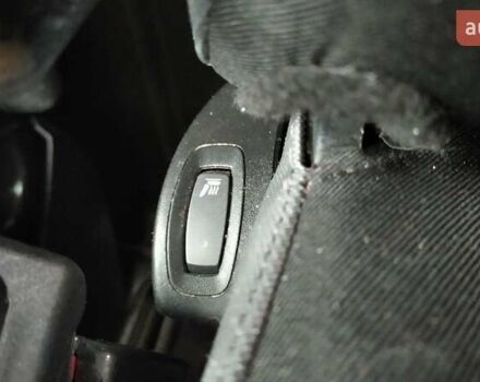 Белый Рено Мастер, объемом двигателя 2.3 л и пробегом 142 тыс. км за 18650 $, фото 14 на Automoto.ua